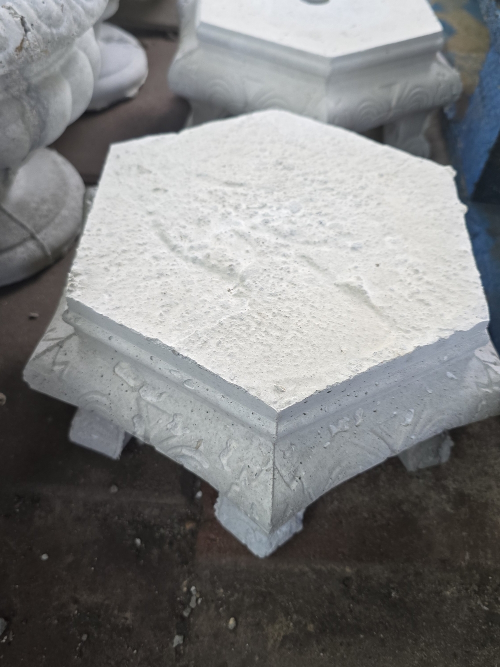 Hexagonal Decorative Garden Pedestal